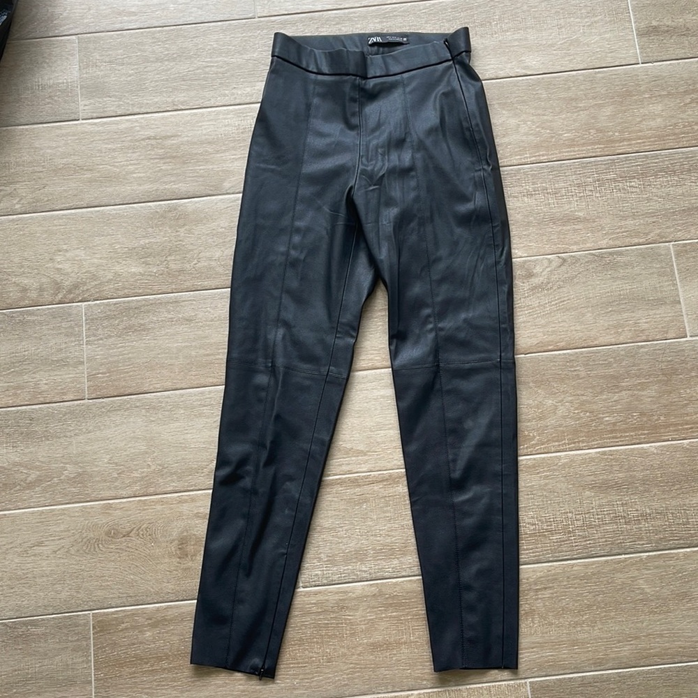 Zara faux leather pants! Size Small! Non stretch!